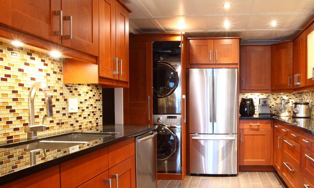 How to Hide The Washer and Dryer in Your Kitchen