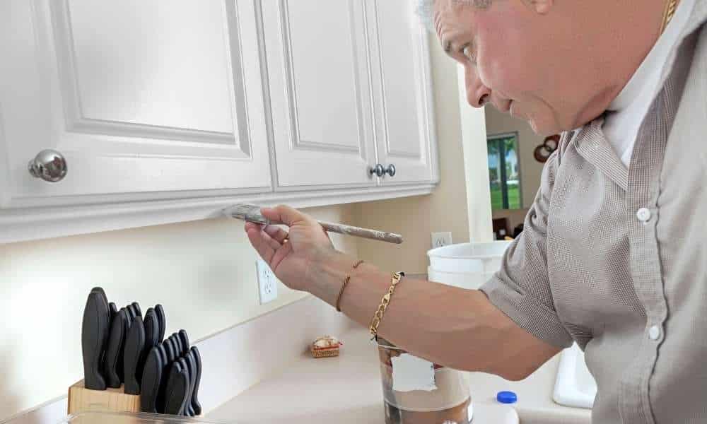 Tips for Painting Cabinets