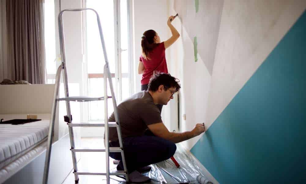 Re-Painting Bedroom walls