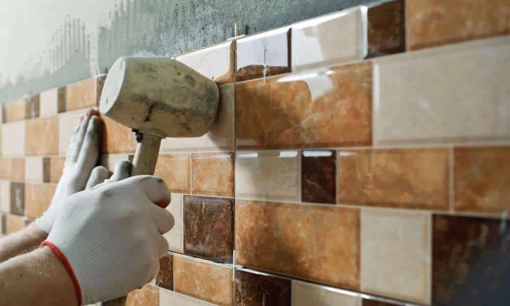How To Lay Vinyl Tiles In A Bathroom Wall