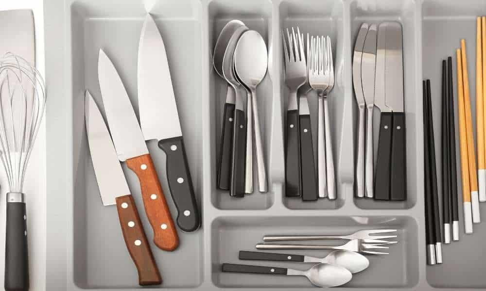 Organize Utensils For Small Spaces