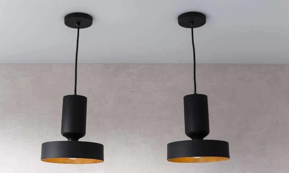 Plug-in ceiling pendants