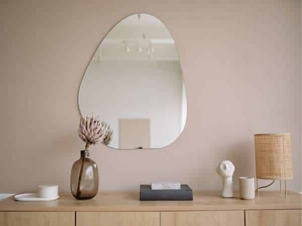 How To Glue A Mirror To The Wall