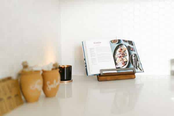 Organizing By Theme Or Size For Display Cookbooks On The Kitchen Counter