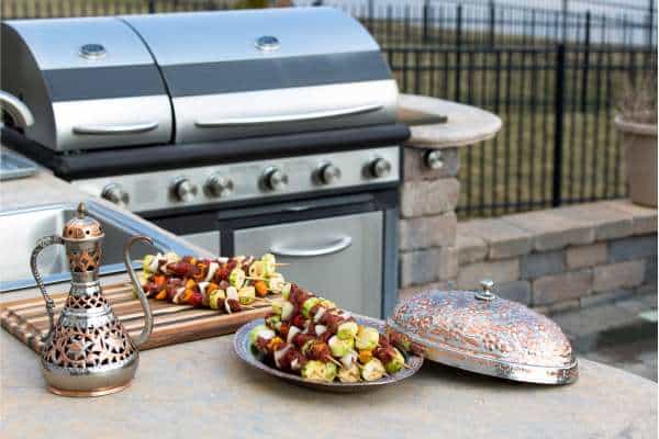 Budget-Friendly Tips For Outdoor BBQ kitchen