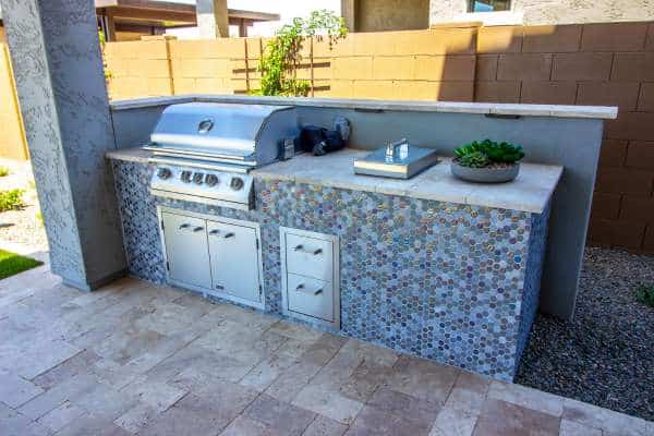 Enhance Functionality with Built-In Features For Small Outdoor BBQ kitchen Ideas