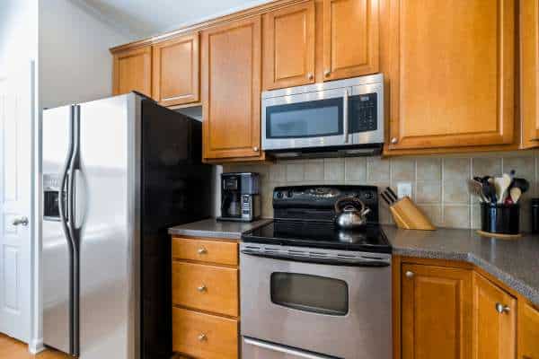 Matching Appliances With Kitchen Decor