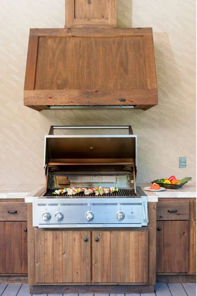 Optimize Storage Solutions For Small Outdoor BBQ kitchen Ideas