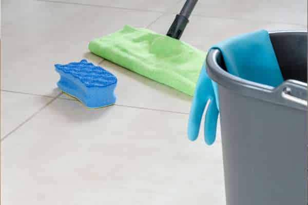 Quick cleaning hacks for daily maintenance For Greasy Kitchen Floor Tiles\