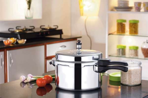 Choose the Best Pressure Cooker for Canning